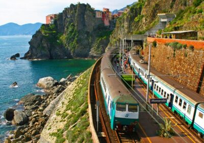 Buy tickets to travel by train in Italy?