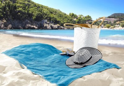 3 Must-Have Elegant Beach Towels